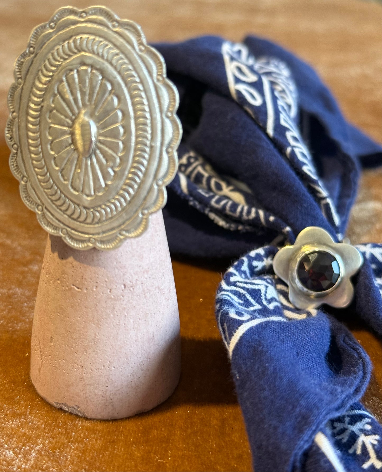 Daisy Handkerchief Ring
